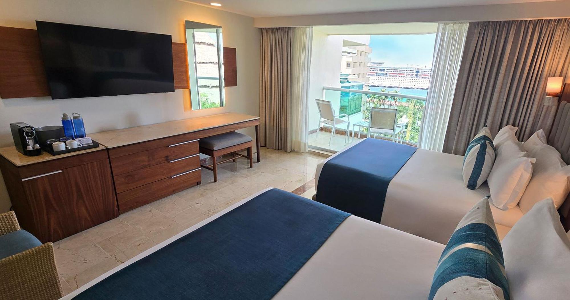 Hotel Grand Park Royal Cozumel Esterno foto