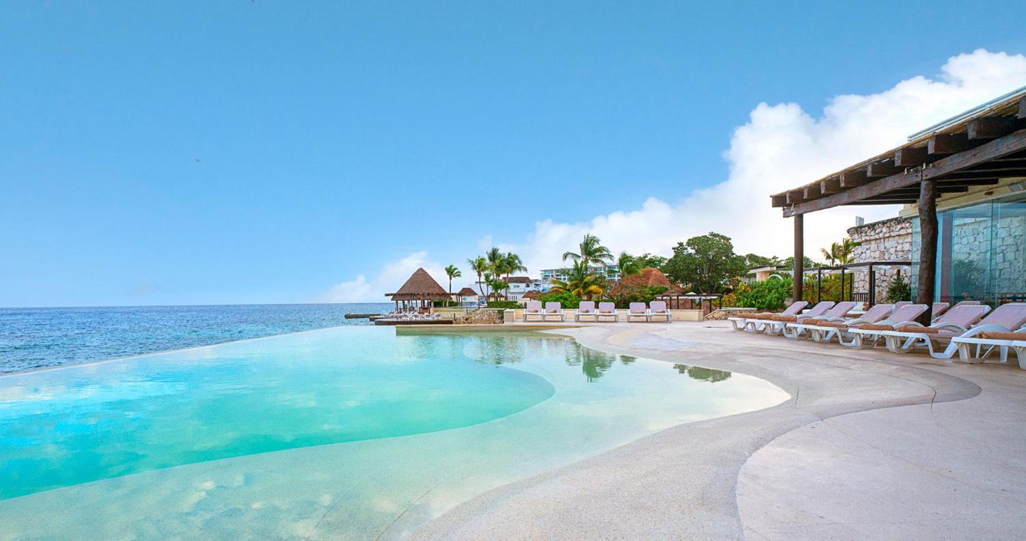 Hotel Grand Park Royal Cozumel Esterno foto