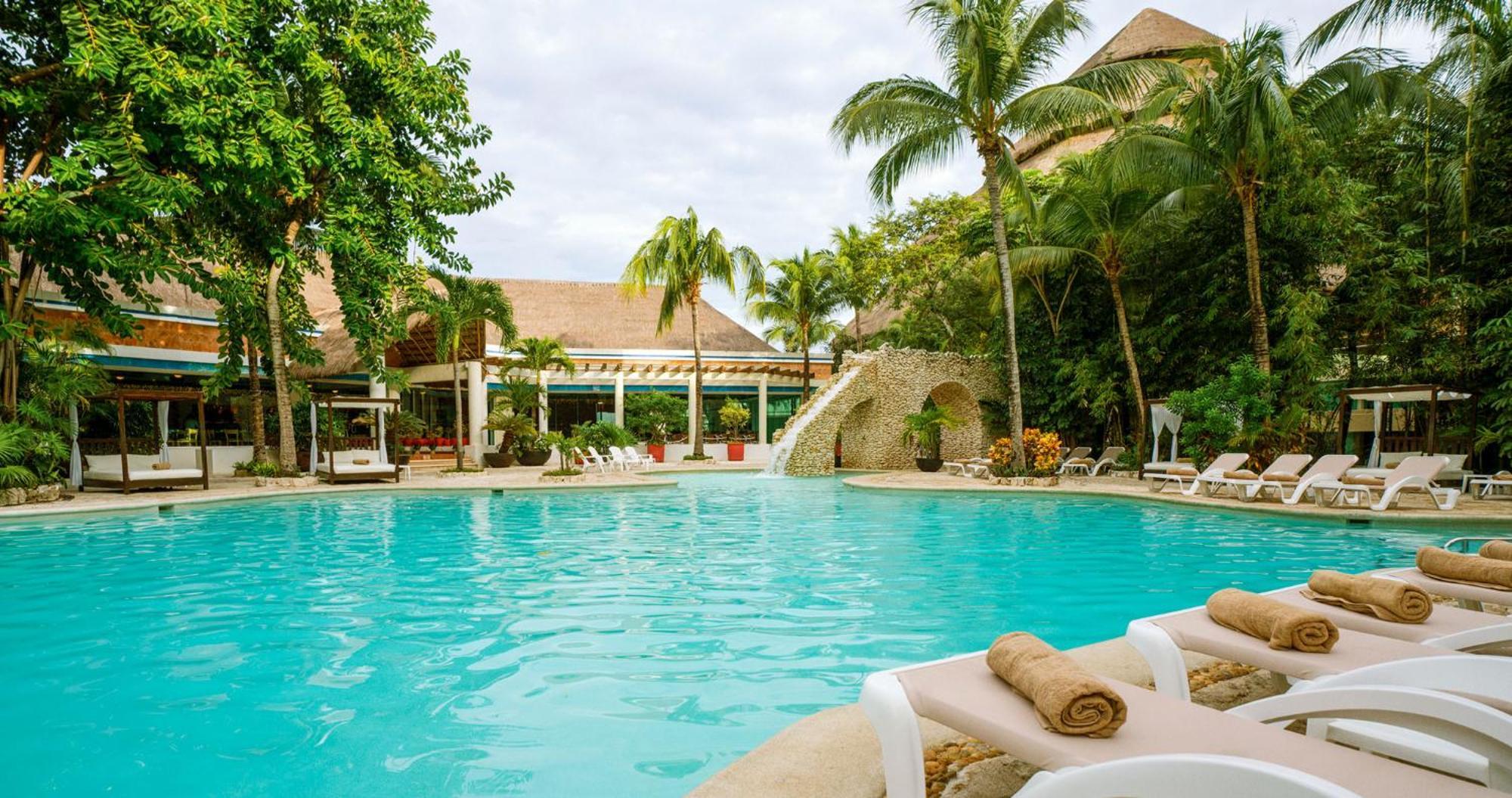 Hotel Grand Park Royal Cozumel Esterno foto